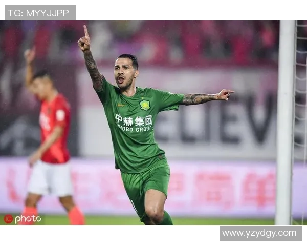 拉唐补时阶段进球被判无效因越位在先错失绝佳机会 拉唐补时阶段进球被判无效因越位在先错失绝佳机会